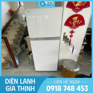 ve-sinh-sua-chua-tu-lanh