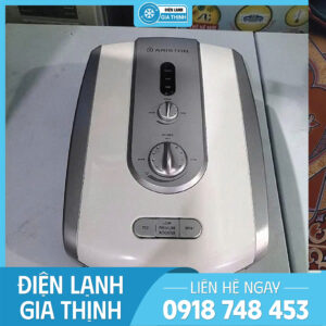 may-tam-nuoc-nong-lanh